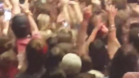 Mumford and Sons Performing in Atlanta 2016