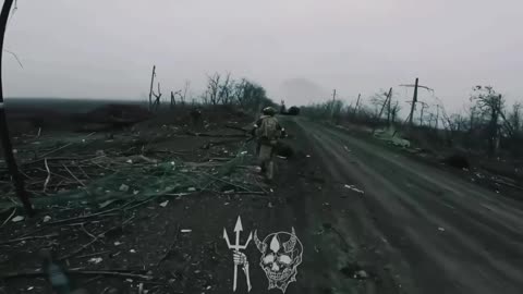 Ukrainian defenders manage to destroy a Russian FPV drone that tried to attack them