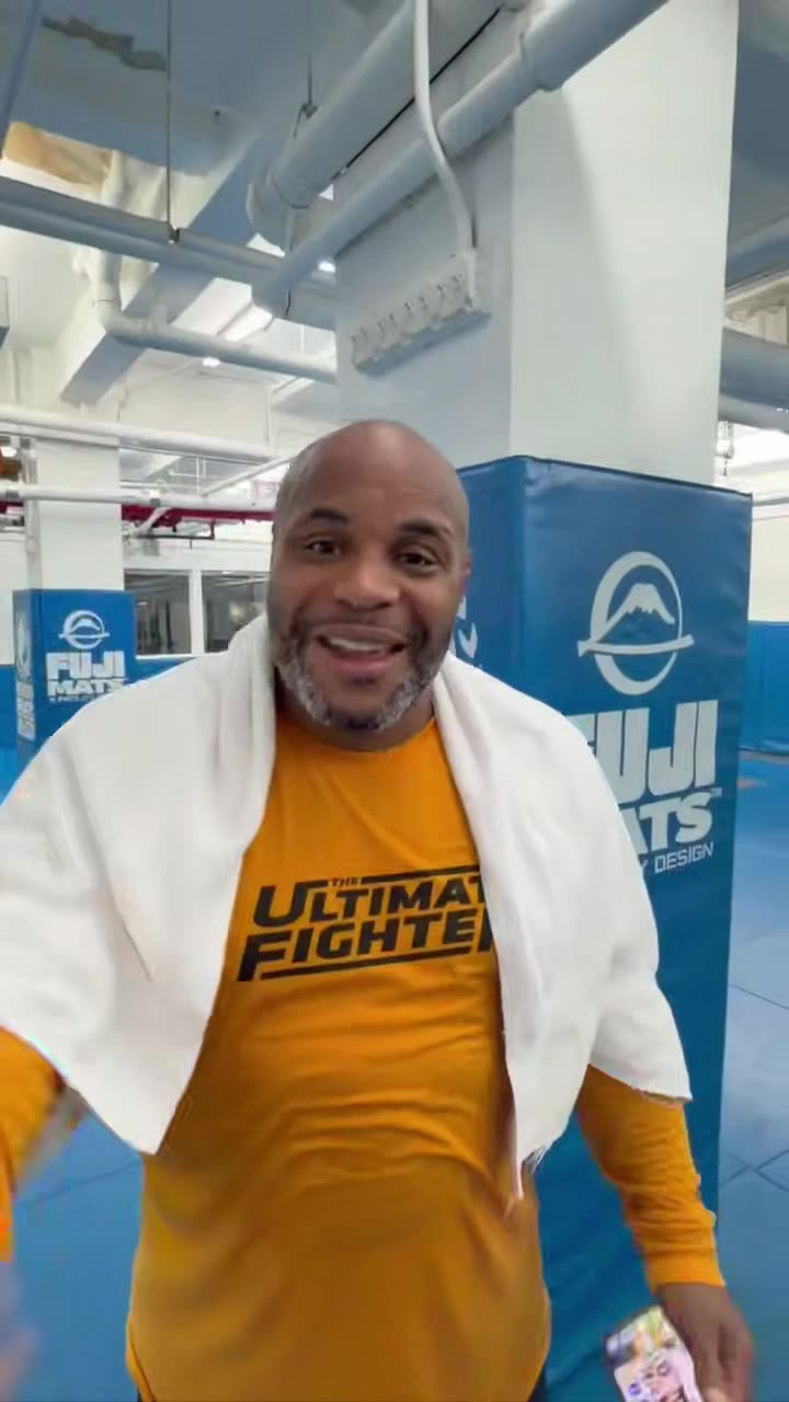 Daniel Cormier Exposes Khabib Nurmagomedov Over His Retirement Speech