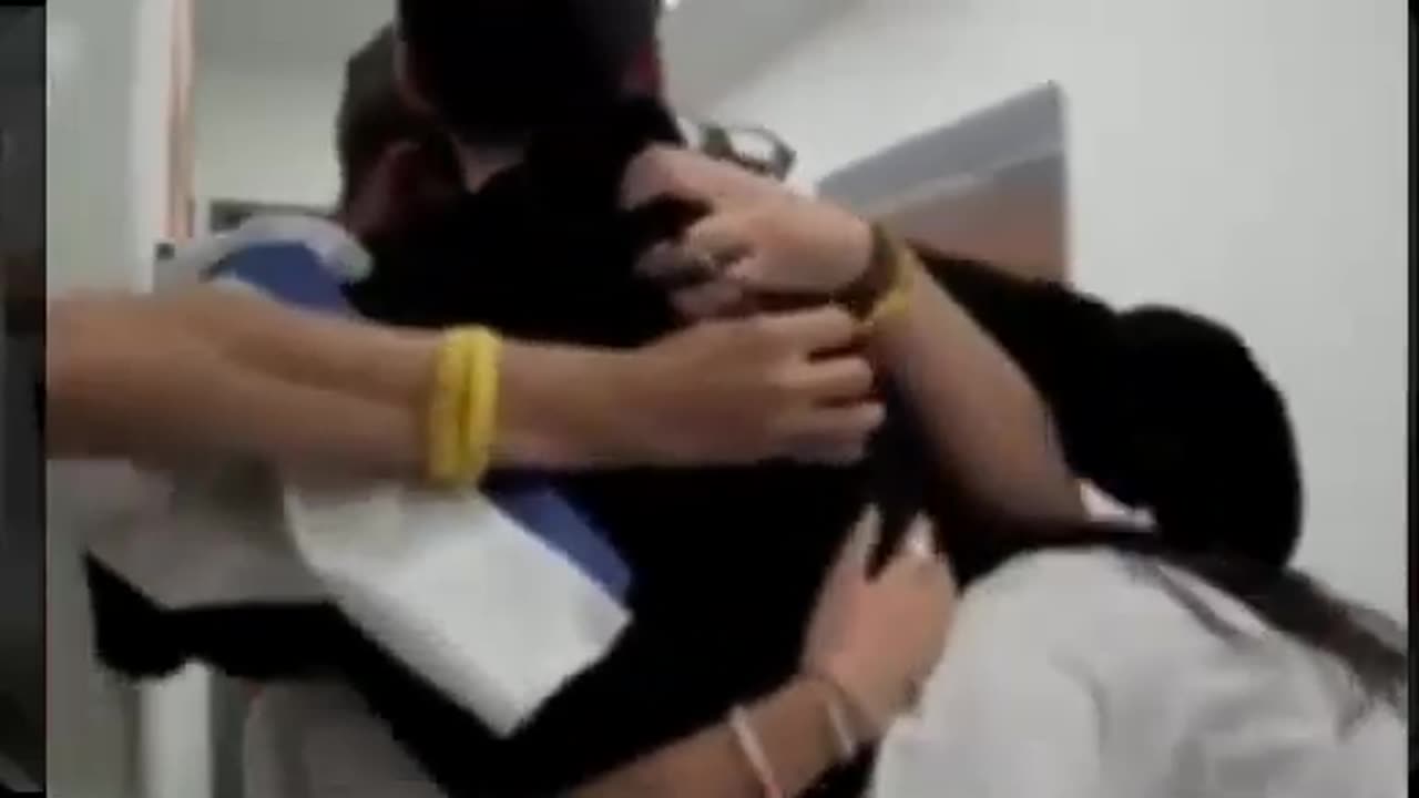 Santa Surfing 10/13/2025 Hostages are Free