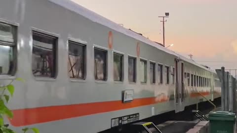 "Extreme Train Speed – High-Speed Rail in Action"