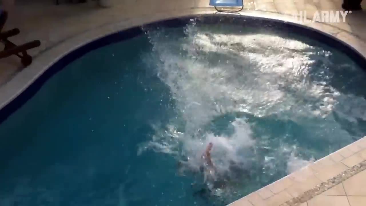 FOOLS IN POOLS (Funny Pool Fails)