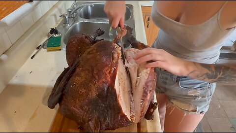 Smoking a Juicy Thanksgiving Turkey on the Traeger | How to Cook & Carve the Perfect Bird🦃🔥