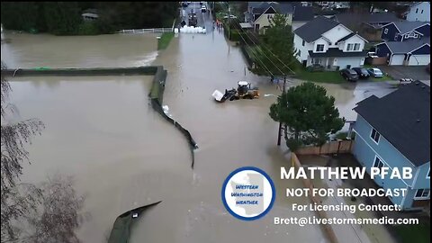 Levee fails in Pacific City Park Washington