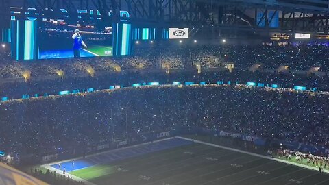 Gelo Ball is performing his viral song "Tweaker" at the Lions vs. Commanders game