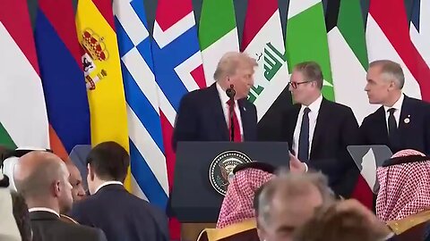 Mikro fängt lustige Interaktion zwischen Präsident Trump und Kanadas Premierminister Carney ein