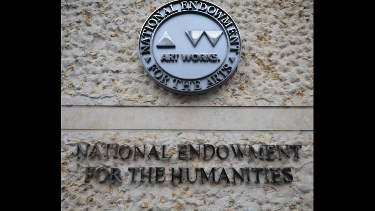 White House Dumps Most Humanities Council Members