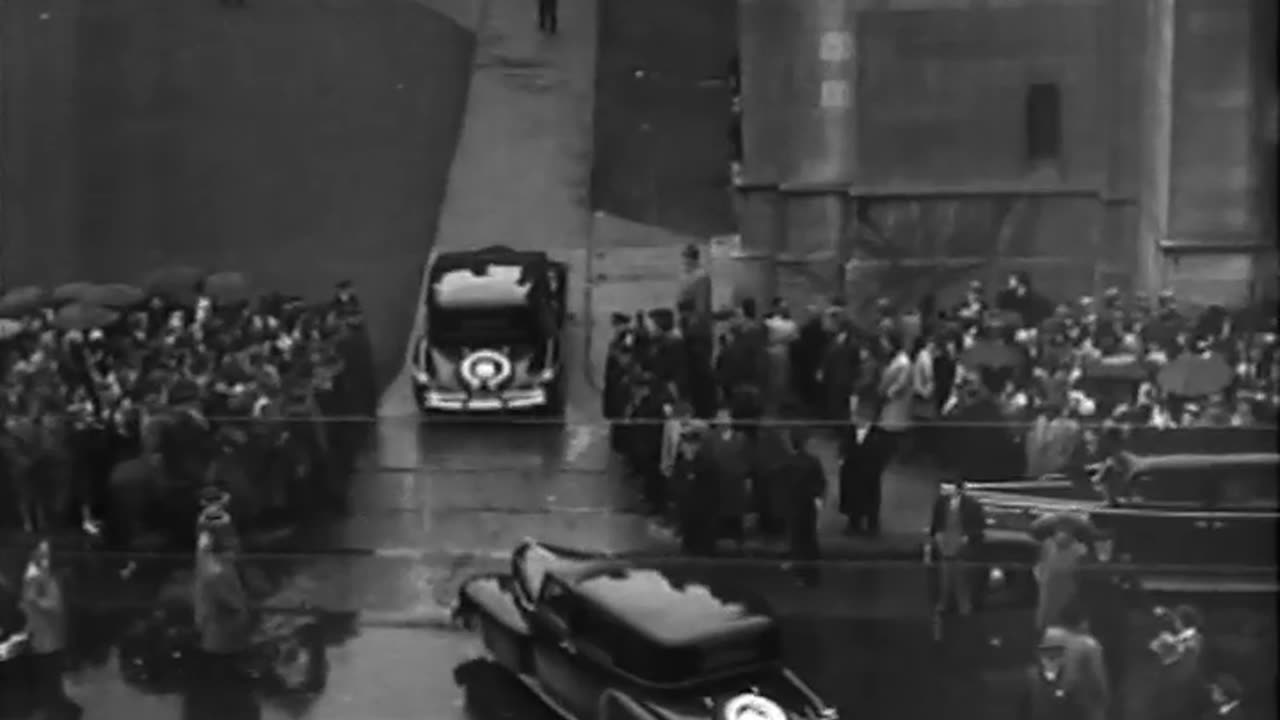 Last Ford Off Assembl... - Last Ford Off Assembly Line Before War Conversion Funeral of - fc-fc-2594