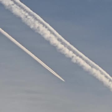 Chemtrails.