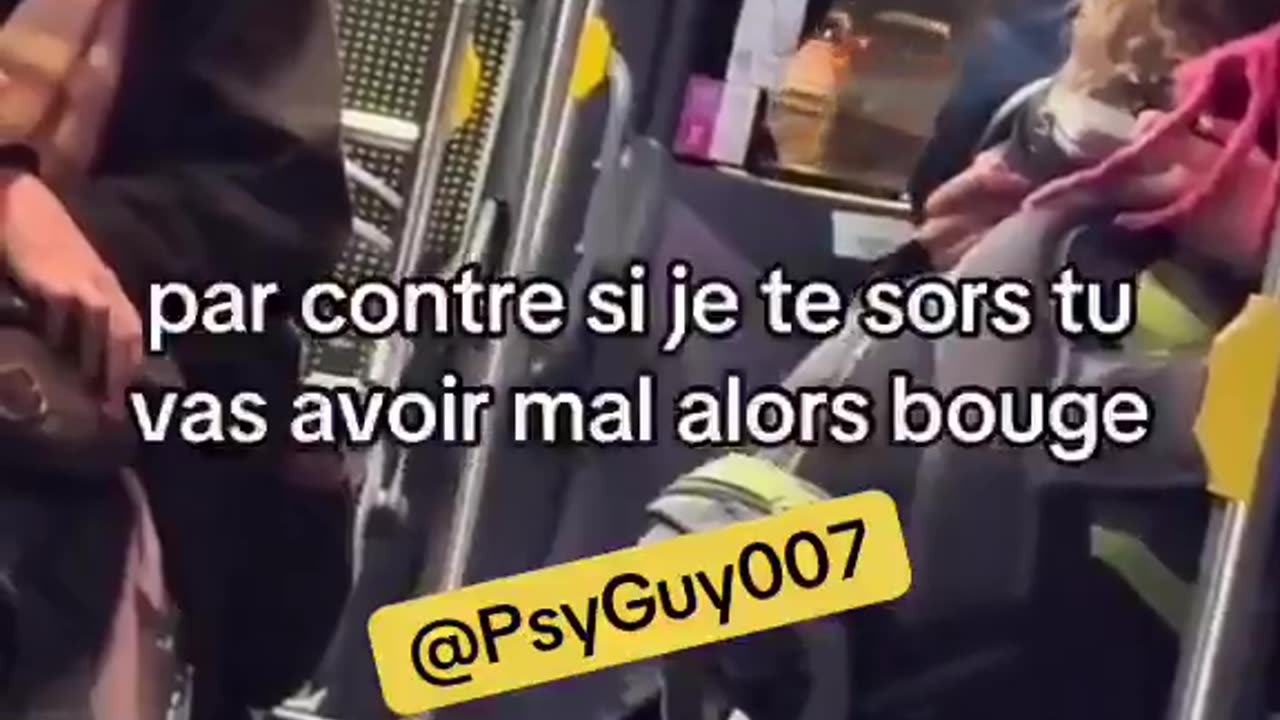 🇫🇷 C'est comme ça qu'il faut leur parler !