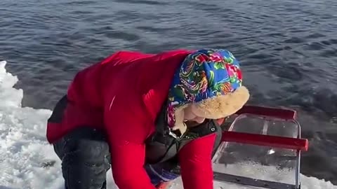 Mastering Snow Fishing Skills 🎣❄️ – Ultimate Winter Catch!
