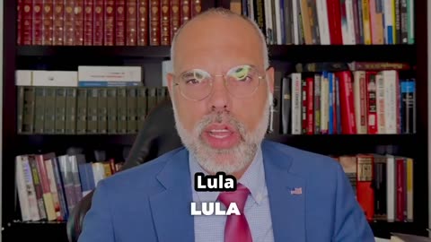 Journalist Allan dos Santos explains how communism spread throughout the world and in Latin America