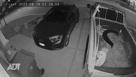 👻🏠 Caught on Home Camera – What Is This Unseen Presence? | TheHauntingHour