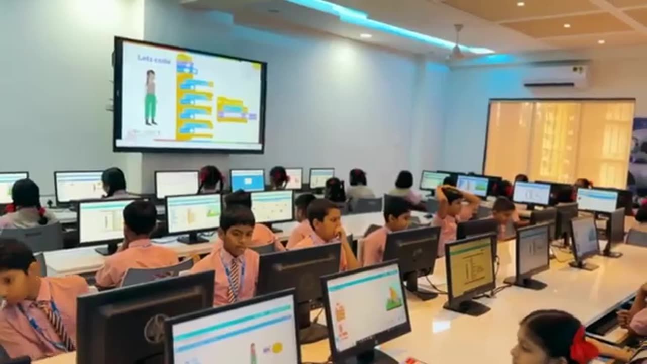 Carmel Convent High School Students Shine Through Their Tech Creativity | Grade 6 | Project Suite