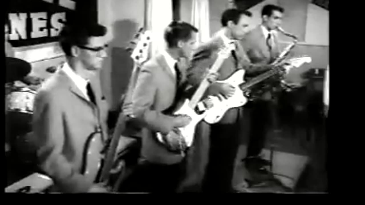 Misirlou, Dick Dale & The Del Tones (was in Pulp Fiction)