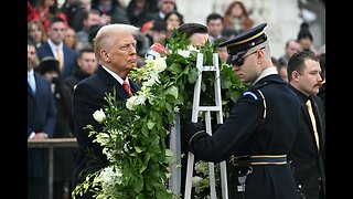 Donald Trump places a wreath at Tomb of Unknown Soldier at Arlington National Cemetery in Virginia