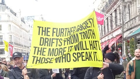 London on 22nd November and 13th December 2025: Photos and Music