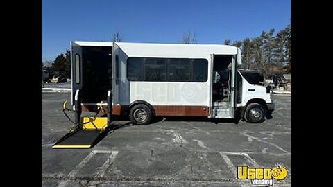 Well Maintained - 2011 Ford E450 Shuttle Bus with Wheelchair Lift for Sale in New York!