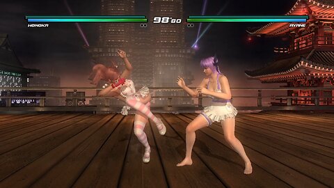 Honoka + Hitomi vs Ayane + Christie
