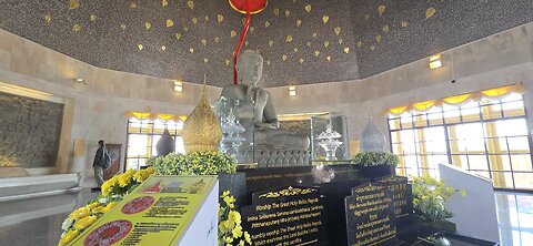 Grand Pagoda Nabhapolbhumisiri The King and Queen Pagodas