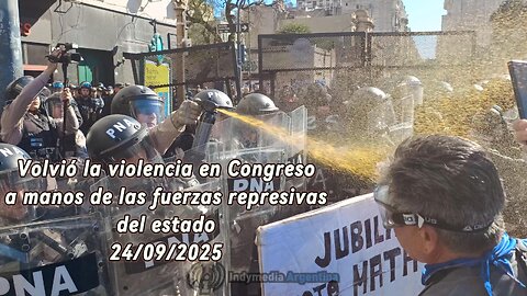 Marcha de jubilados, y nueva represión: diez personas heridas, dos fueron hospitalizadas 24/09/2025