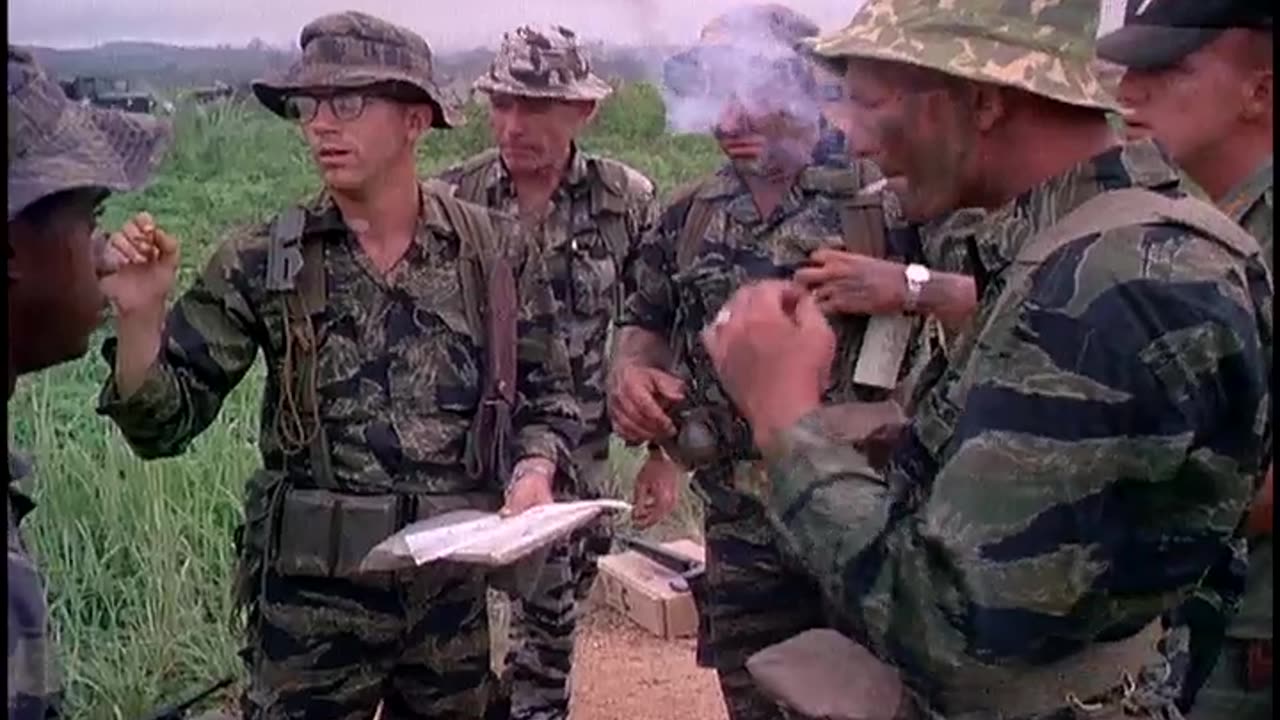 OPERATION HAWTHORNE... - OPERATION HAWTHORNE, 101ST AIRBORNE DIVISION, DAKTO, SOUTH V - 111-lc-50558