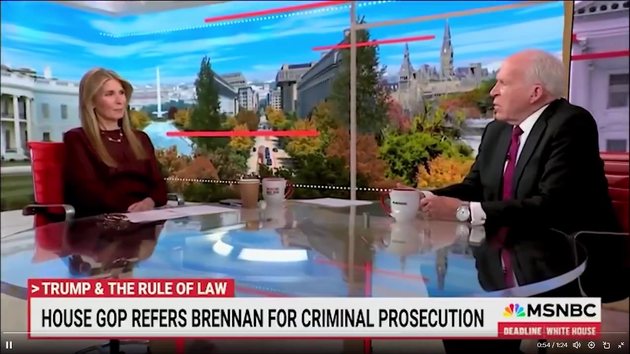 Giám đốc CIA John Brennan của Obama bị thất sủng nói rằng ông "BUỒN" khi bị chuyển đến Bộ Tư pháp...