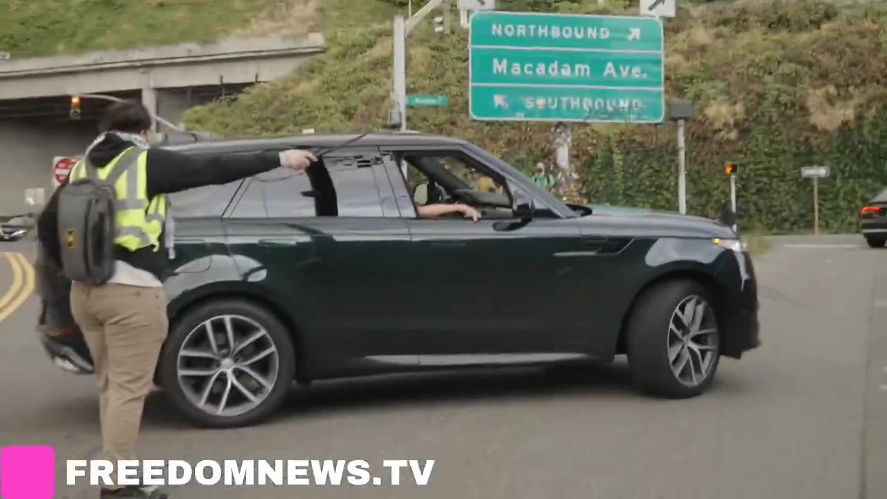 Local resident GOES OFF on Antifa thugs who are blocking the road to her home near the Portland