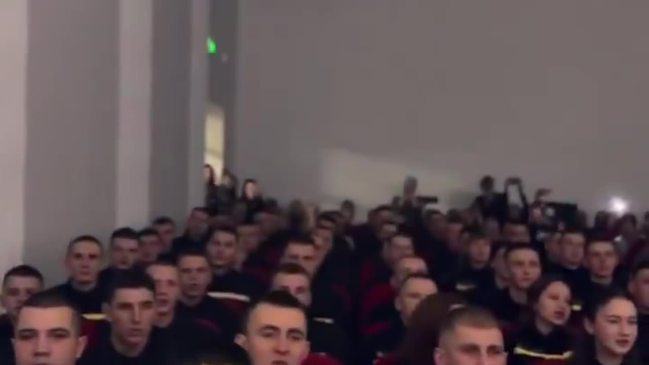 Do Ukrainians Want War?