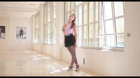 HOSIERY FASHION FILM :Lingerie, Bodysuit, Pantyhose, Stockings, Tights, Heels, Mini Skirt (4K)