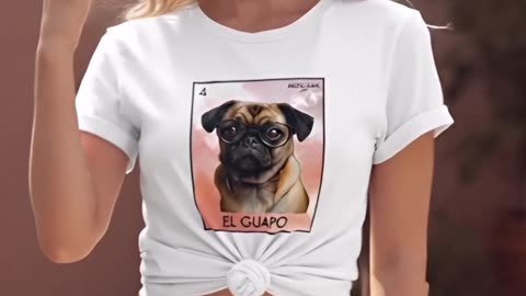 ¿Y si tu gato tuviera su propia carta mágica? Mira esta camiseta única ya! #gatolover