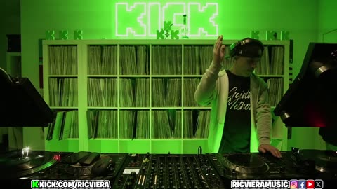 🟢 Wax'n Wednesdays EP250 🟢 All Vinyl!!! 🟢 w/ Cory Wells!! 🟢