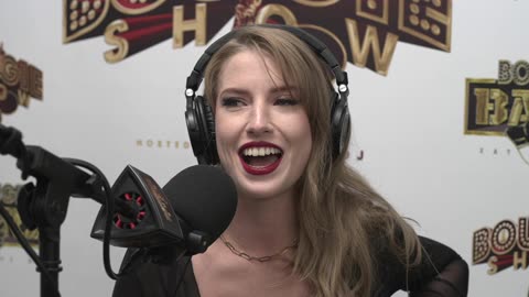 Octavia Red - I Get Sexually Frustrated After A 🎬 Sometimes. I'm A Pleaser And Don't Get To Orgasm😔