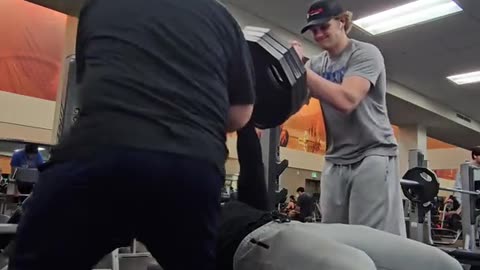 Bar Rolls in Lifter's Hands