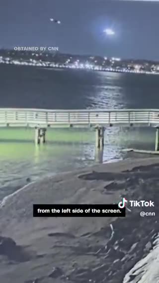 jet / black hawk collision. Newly published video of crash