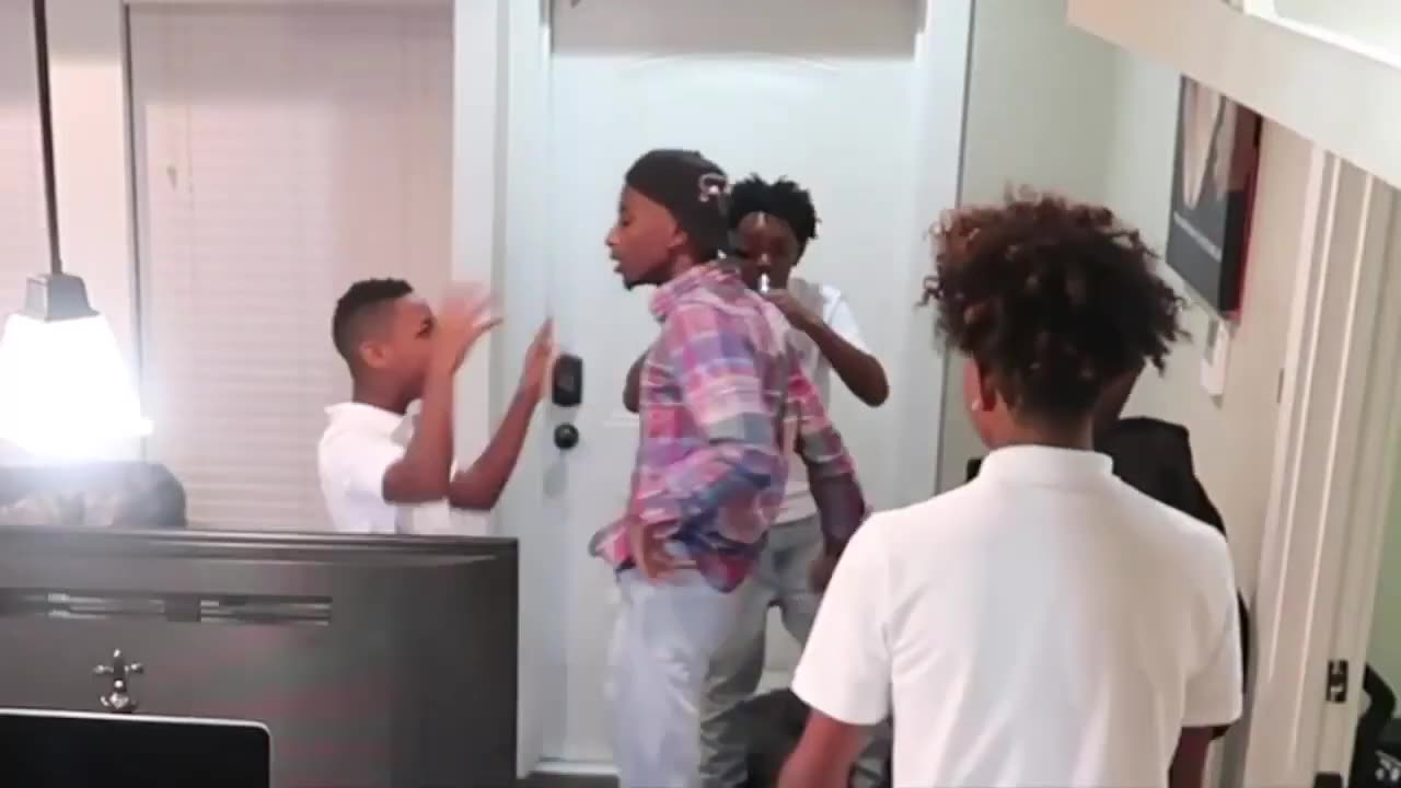 KID'S GETTING DRUNK PRANK ON FUNNYMIKE!!!