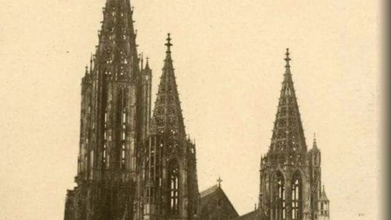 AIRSHIPS WERE AROUND FOR A LOT MORE THAN WE ARE TOLD