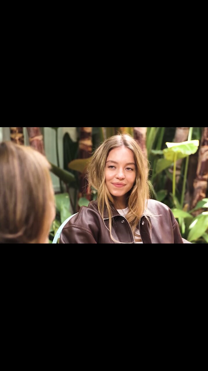 Sydney Sweeney Says Trump Retweeting Viral Jean Ad Was "Surreal"