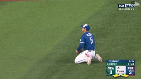 Daulton Varsho se lució en el jardín central