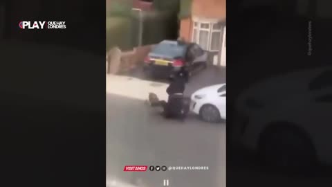 Violento ataque en Uxbridge deja un muerto y dos heridos.