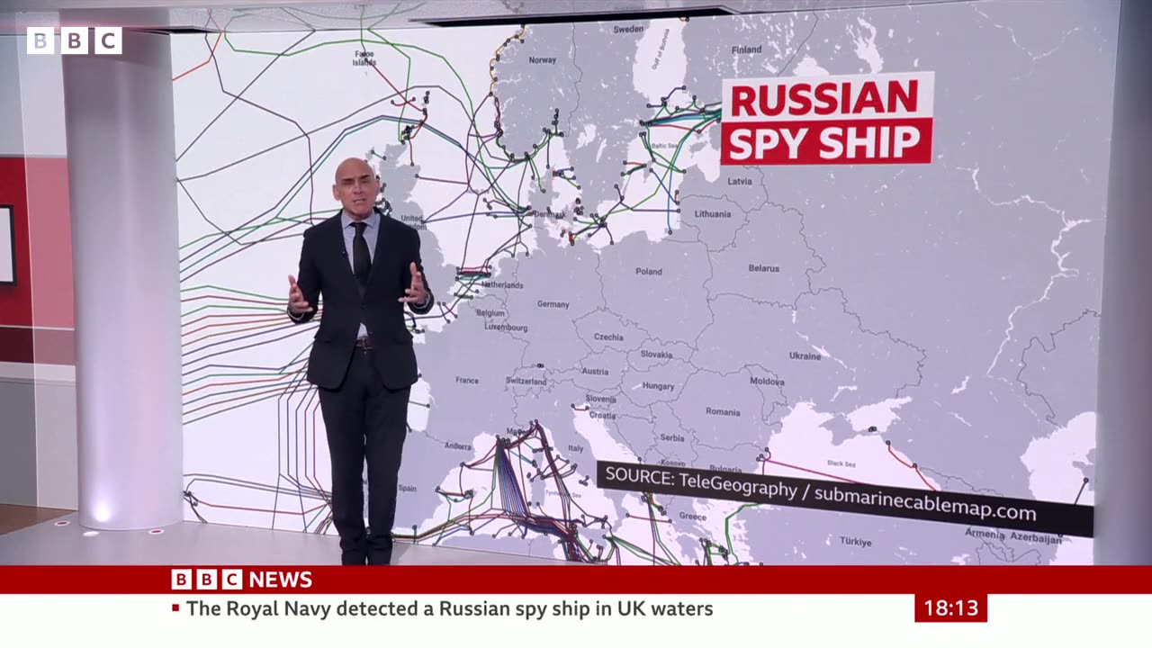 UK warns Putin after Russian spy ship returns to British waters | BBC News