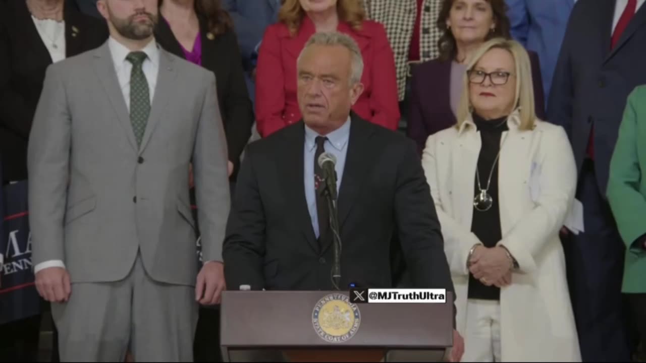 RFK JR - Trump is dismantling the old medical system