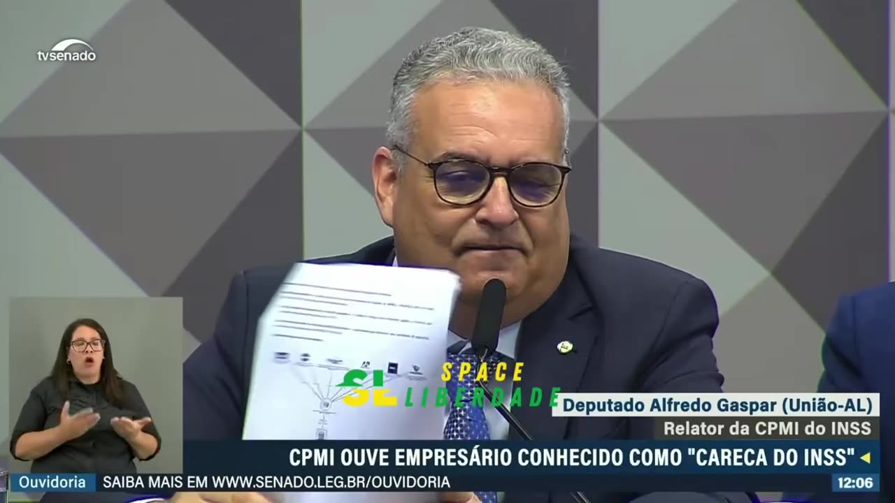 Recado de Alfredo Gaspar ao Careca do INSS