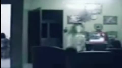 😱👻 What Happens When You Play with Ouija? Unexplained Encounters! | TheHauntingHour