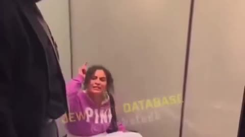 Moslems threaten terrorism