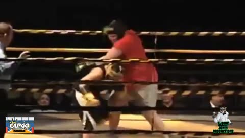 WO-MAN vs. THE RIPPER Women's Toughman Bout