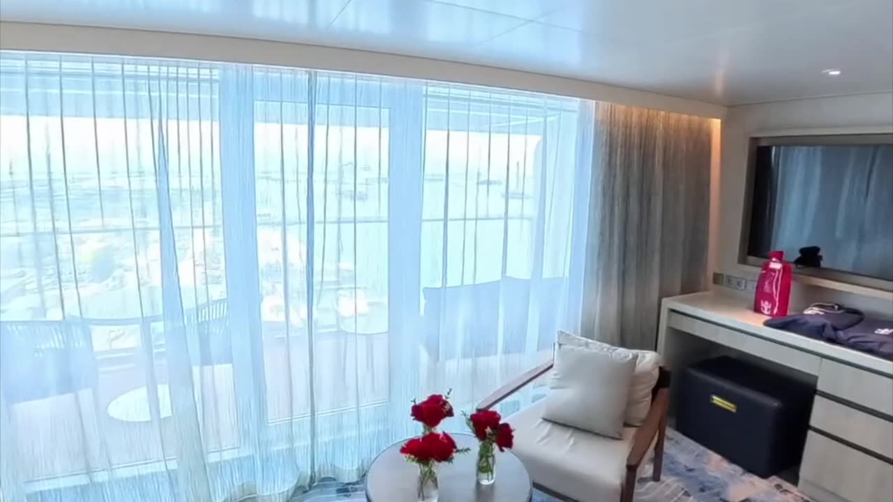 Unforgettable Views! Sunset Suite Cabin 11754 on Star of the Seas