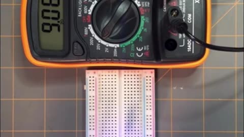 ⚡️Measuring Voltage with a Multimeter