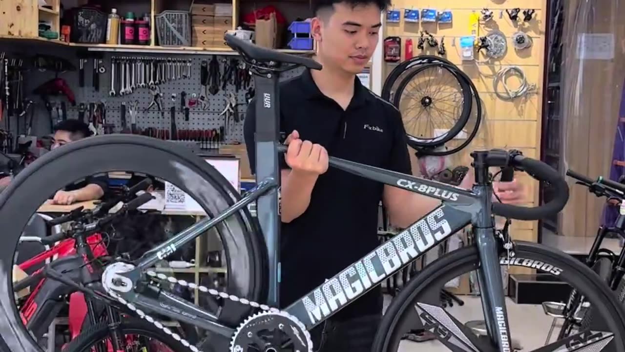 Siêu Phẩm Xe đạp fixed gear Magicbros Cx8 Plus làm nức lòng người chơi