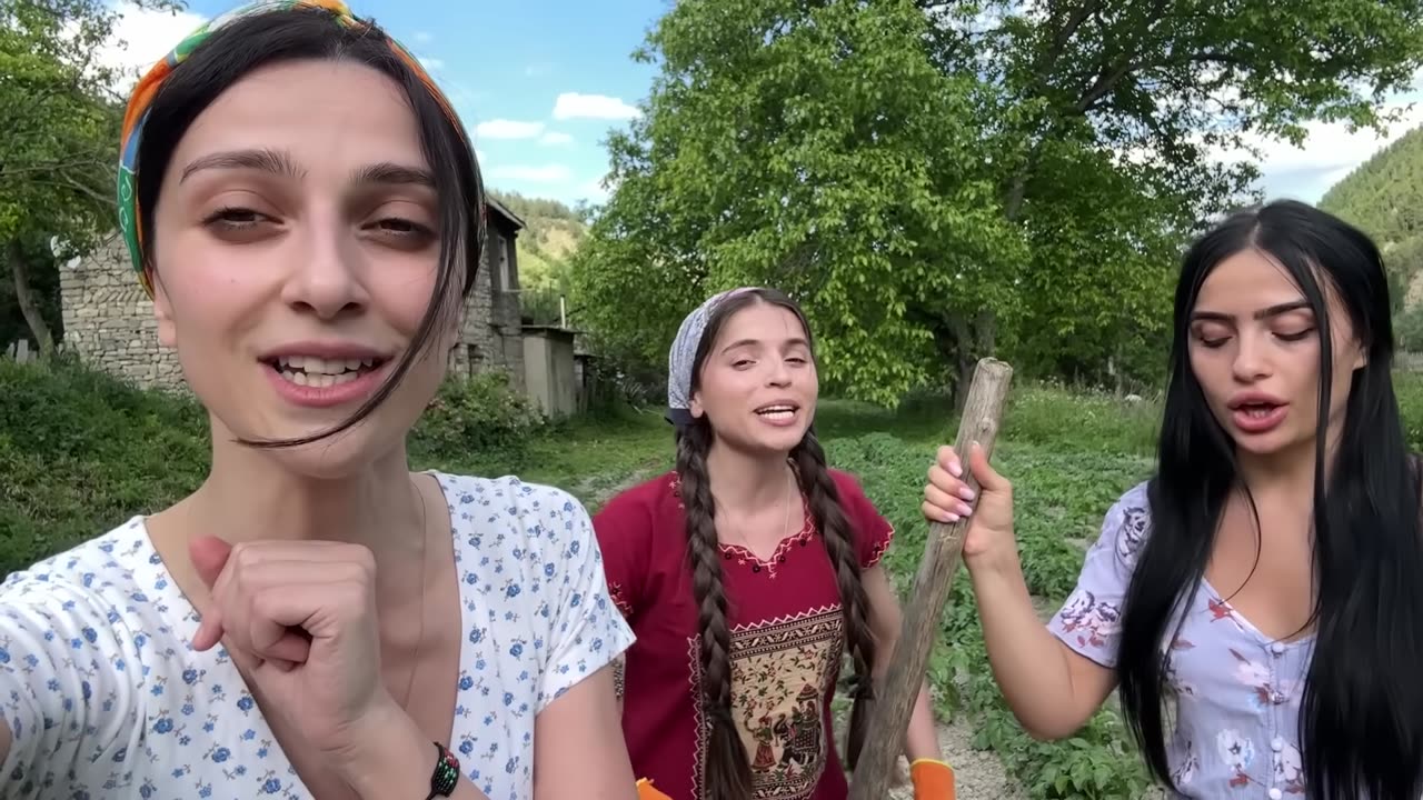 Trio Mandili - Abadelia